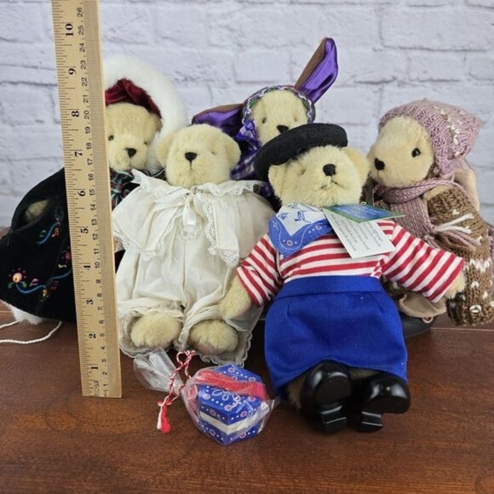 Lot of 5 Muffy‎ VanderBear Collectibles - Various Themes - Picture 14 of 16